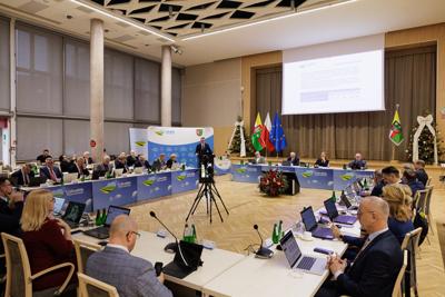 Nadzwyczajna sesja Sejmiku Województwa Lubuskiego. Tematem obrad było powołanie transportowej spółki Województwa Lubuskiego.