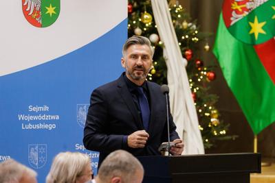 Nadzwyczajna sesja Sejmiku Województwa Lubuskiego. Tematem obrad było powołanie transportowej spółki Województwa Lubuskiego.