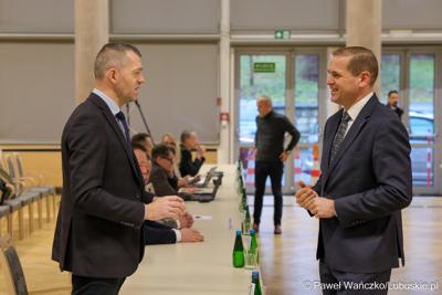 Nadzwyczajna sesja Sejmiku Województwa Lubuskiego. Tematem obrad było powołanie transportowej spółki Województwa Lubuskiego.