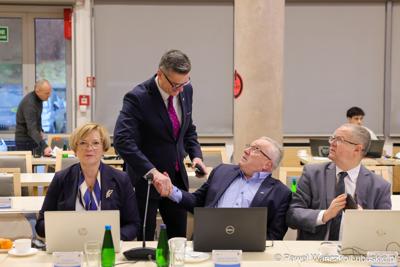 Nadzwyczajna sesja Sejmiku Województwa Lubuskiego. Tematem obrad było powołanie transportowej spółki Województwa Lubuskiego.