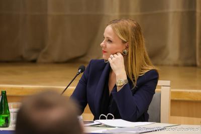 Nadzwyczajna sesja Sejmiku Województwa Lubuskiego. Tematem obrad było powołanie transportowej spółki Województwa Lubuskiego.