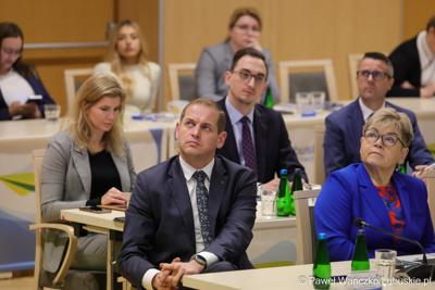 Nadzwyczajna sesja Sejmiku Województwa Lubuskiego. Tematem obrad było powołanie transportowej spółki Województwa Lubuskiego.