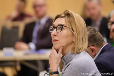 Nadzwyczajna sesja Sejmiku Województwa Lubuskiego. Tematem obrad było powołanie transportowej spółki Województwa Lubuskiego.