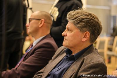 8 grudnia 2025 r. podpisano symboliczny czek na przekazanie przez Samorząd Województwa Lubuskiego 35 milionów złotych, pochodzących z unijnych środków, na przebudowę zielonogórskiego amfiteatru
