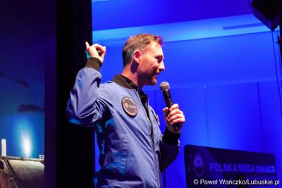 Polski astronauta Europejskiej Agencji Kosmicznej Sławosz Uznański-Wiśniewski w Parku Technologii Kosmicznych w Zielonej Górze-Nowym Kisielinie 