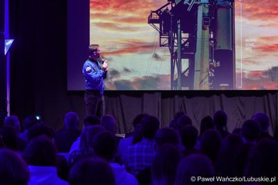 Spotkanie z polskim astronautą projektowym Europejskiej Agencji Kosmicznej Sławoszem Uznańskim-Wiśniewskim w Parku Technologii Kosmicznych w Zielonej Górze-Nowym Kisielinie 