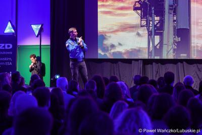 Spotkanie z polskim astronautą projektowym Europejskiej Agencji Kosmicznej Sławoszem Uznańskim-Wiśniewskim w Parku Technologii Kosmicznych w Zielonej Górze-Nowym Kisielinie 