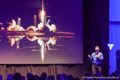 Spotkanie z polskim astronautą projektowym Europejskiej Agencji Kosmicznej Sławoszem Uznańskim-Wiśniewskim w Parku Technologii Kosmicznych w Zielonej Górze-Nowym Kisielinie 