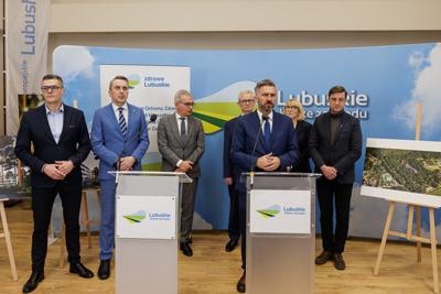 Konferencja prasowa na temat planowanej budowy Centrum Leczenia Dzieci i Młodzieży w Zielonej Górze