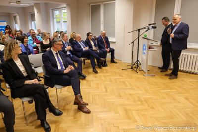 Uroczystość wręczenia odznaczeń dla zasłużonych pracowników gorzowskiego szpitala 