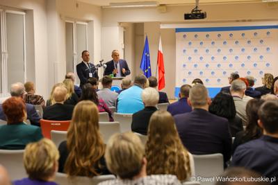 Uroczystość wręczenia odznaczeń dla zasłużonych pracowników gorzowskiego szpitala 