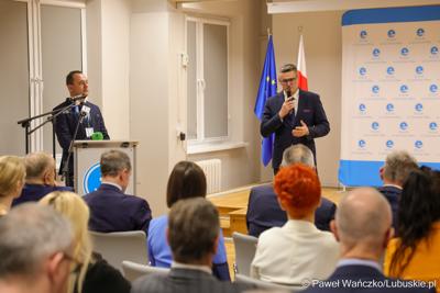 Uroczystość wręczenia odznaczeń dla zasłużonych pracowników gorzowskiego szpitala 