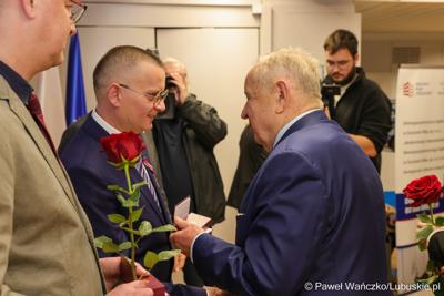 Uroczystość wręczenia odznaczeń dla zasłużonych pracowników gorzowskiego szpitala 