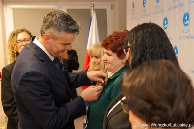 Uroczystość wręczenia odznaczeń dla zasłużonych pracowników gorzowskiego szpitala 