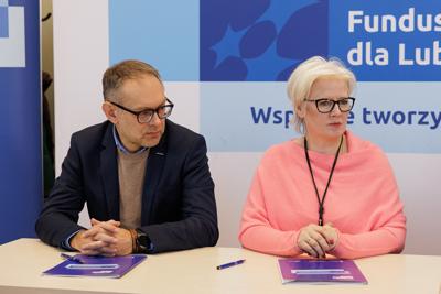 Pierwsze umowy o dofinansowanie zostały zawarte. Na działania projektowe przyznano środki w ramach Europejskiego Funduszu Społecznego