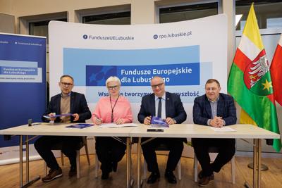 Pierwsze umowy o dofinansowanie zostały zawarte. Na działania projektowe przyznano środki w ramach Europejskiego Funduszu Społecznego