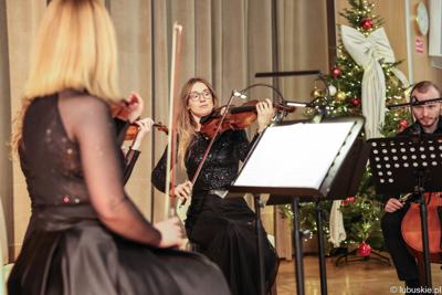 Spotkanie świąteczne dla pracowników urzędu marszałkowskiego