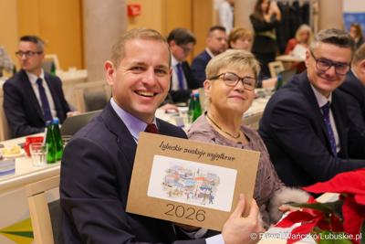 Uczestnicy XVII zwyczajnej sesja Sejmiku Województwa Lubuskiego