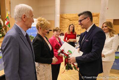 Uczestnicy XVII zwyczajnej sesja Sejmiku Województwa Lubuskiego