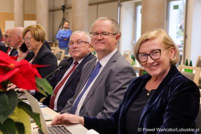 Uczestnicy XVII zwyczajnej sesja Sejmiku Województwa Lubuskiego