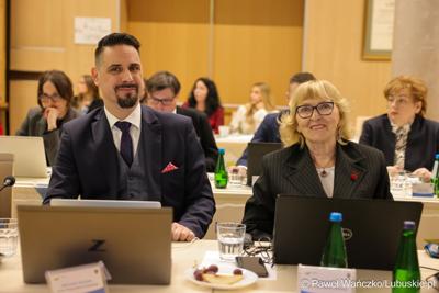 Uczestnicy XVII zwyczajnej sesja Sejmiku Województwa Lubuskiego