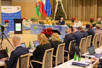 Uczestnicy XVII zwyczajnej sesja Sejmiku Województwa Lubuskiego