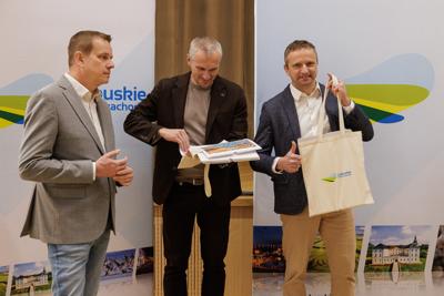 Konferencja prasowa związana z ogłoszonym otwartym konkursem ofert na wsparcie realizacji zadań publicznych w obszarze kultury fizycznej