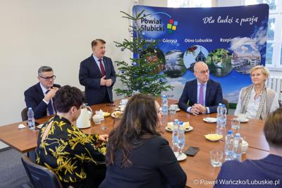 Spotkanie marszałka województwa lubuskiego z samorządowcami z powiatu słubickiego