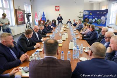 Spotkanie marszałka województwa lubuskiego z samorządowcami z powiatu słubickiego