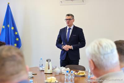 Spotkanie marszałka województwa lubuskiego Sebastiana Ciemnoczołowskiego z samorządowcami z powiatu słubickiego