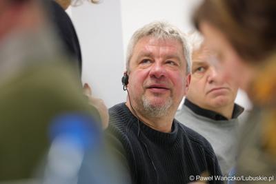 Uczestnicy spotkania dot. promocji Polsko-Niemieckiego Światowego Geoparku UNESCO „Łuk Mużakowa” i Parku Mużakowskiego, zorganizowanego w Centrum Kulturalno-Edukacyjnym Geoparku w Łęknicy

