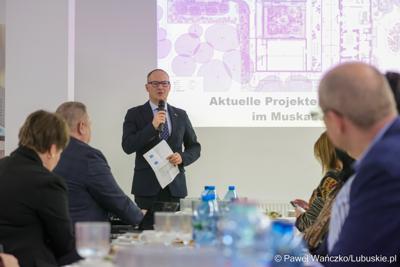 Dyrektor Biura Współpracy Zagranicznej i Europejskiej Współpracy Terytorialnej UMWL Radosław Brodzik

