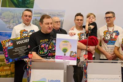 Uczestnicy konferencji prasowej zapowiadającej 34. finał WOŚP w Lubuskiem 