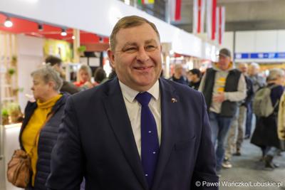 Wicemarszałek województwa lubuskiego Grzegorz Potęga odwiedził targi rolnictwa, ogrodnictwa, żywności, leśnictwa oraz zrównoważonego rozwoju „Grüne Woche” w Berlinie, w których biorą udział producenci z województwa lubuskiego