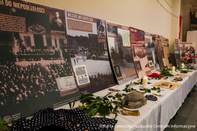 Konferencja została zorganizowana przez Gminę Santok, Sołectwo Stare Polichno oraz Towarzystwo Pamięci Powstania Wielkopolskiego 1918–1919 (Koło Gorzów Wielkopolski)