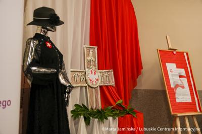 Konferencja została zorganizowana przez Gminę Santok, Sołectwo Stare Polichno oraz Towarzystwo Pamięci Powstania Wielkopolskiego 1918–1919 (Koło Gorzów Wielkopolski)