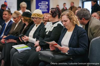 Konferencja została zorganizowana przez Gminę Santok, Sołectwo Stare Polichno oraz Towarzystwo Pamięci Powstania Wielkopolskiego 1918–1919 (Koło Gorzów Wielkopolski)