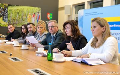 Wicemarszałkowie Grzegorz Potęga i Hubert Harasimowicz spotkali się z przedstawicielami partnerskich gmin: Małomic, Niegosławic, Szprotawy i Brzeźnicy.