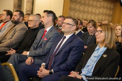 Przedstawiciele administracji samorządowej na noworocznym spotkaniu zorganizowanym przez wojewodę lubuskiego Marka Cebulę