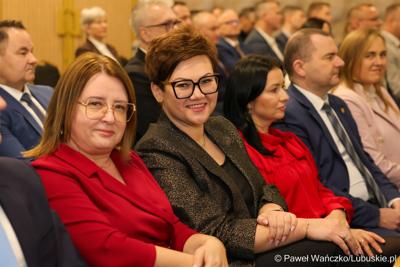 Przedstawiciele administracji samorządowej na noworocznym spotkaniu zorganizowanym przez wojewodę lubuskiego Marka Cebulę