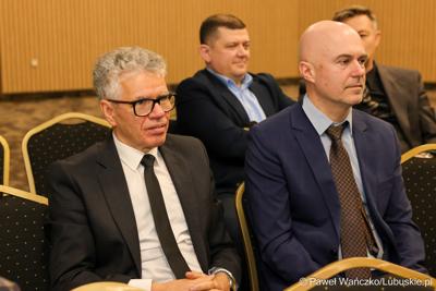 Uczestnicy noworocznego spotkania z przedstawicielami administracji samorządowej, zorganizowanego przez wojewodę lubuskiego Marka Cebulę