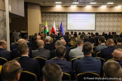 Przedstawiciele administracji samorządowej na noworocznym spotkaniu zorganizowanym przez wojewodę lubuskiego Marka Cebulę