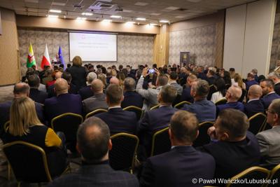 Przedstawiciele administracji samorządowej na noworocznym spotkaniu zorganizowanym przez wojewodę lubuskiego Marka Cebulę