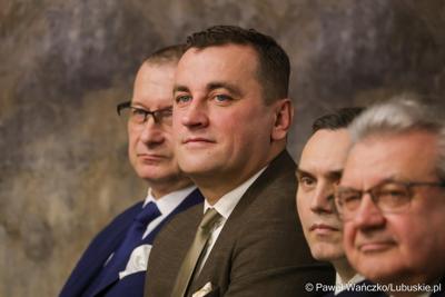 Uczestnicy noworocznego spotkania z przedstawicielami administracji samorządowej, zorganizowanego przez wojewodę lubuskiego Marka Cebulę