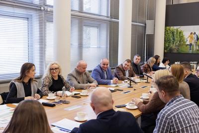 Partnerstwo MOF Gorzowa Wielkopolskiego tworzą: miasto Gorzów Wielkopolski, gmina Strzelce Krajeńskie, gmina Kłodawa, gmina Skwierzyna, gmina Zwierzyn, gmina Lubiszyn, gmina Deszczno, gmina Bogdaniec, gmina Santok i miasto Kostrzyn nad Odrą jako partner wspierający