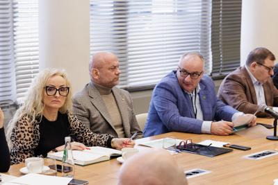 Partnerstwo MOF Gorzowa Wielkopolskiego tworzą: miasto Gorzów Wielkopolski, gmina Strzelce Krajeńskie, gmina Kłodawa, gmina Skwierzyna, gmina Zwierzyn, gmina Lubiszyn, gmina Deszczno, gmina Bogdaniec, gmina Santok i miasto Kostrzyn nad Odrą jako partner wspierający