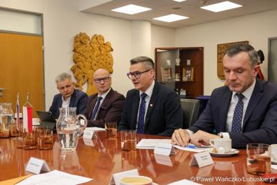 Sebastian Ciemnoczołowski – po raz pierwszy jako marszałek województwa lubuskiego – wizytował Kraj Liberecki, z którym Lubuskie podpisało umowę o współpracy między regionami w 2018 roku