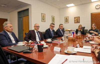Sebastian Ciemnoczołowski – po raz pierwszy jako marszałek województwa lubuskiego – wizytował Kraj Liberecki, z którym Lubuskie podpisało umowę o współpracy między regionami w 2018 roku