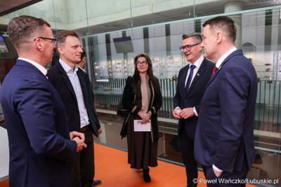 Sebastian Ciemnoczołowski – po raz pierwszy jako marszałek województwa lubuskiego – wizytował Kraj Liberecki, z którym Lubuskie podpisało umowę o współpracy między regionami w 2018 roku