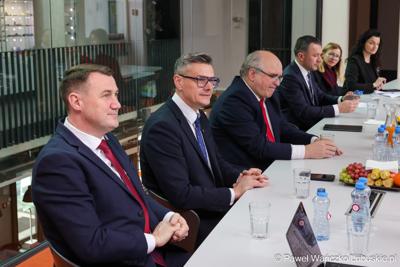 Sebastian Ciemnoczołowski – po raz pierwszy jako marszałek województwa lubuskiego – wizytował Kraj Liberecki, z którym Lubuskie podpisało umowę o współpracy między regionami w 2018 roku